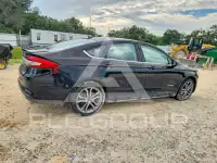 2017 Ford FUSION фото