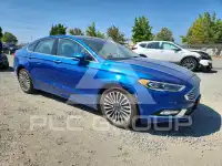 2017 Ford FUSION фото