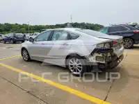 2017 Ford FUSION photo