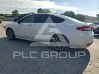 2017 Ford FUSION фото