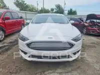 2017 Ford FUSION photo