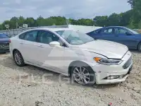 2017 Ford FUSION фото