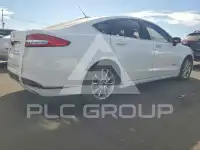 2017 Ford FUSION фото