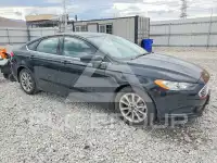 2017 Ford FUSION photo