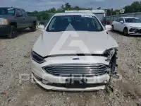 2017 Ford FUSION фото
