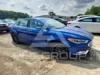 2017 Ford FUSION фото