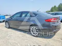 2017 Ford FUSION фото