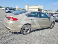 2017 Ford FUSION photo