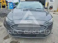 2017 Ford FUSION фото