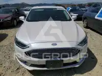 2017 Ford FUSION photo