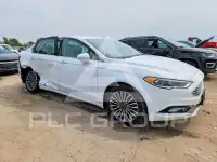 2017 Ford FUSION photo