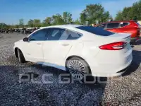 2017 Ford FUSION фото