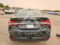 2017 Ford FUSION фото