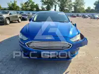 2017 Ford FUSION фото