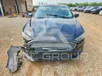 2017 Ford FUSION фото
