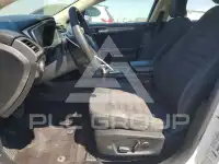 2017 Ford FUSION photo