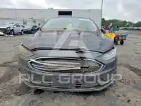 2017 Ford FUSION фото