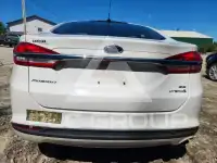 2017 Ford FUSION photo