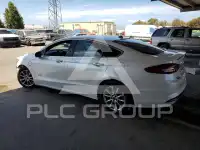 2017 Ford FUSION фото