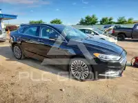 2017 Ford FUSION фото
