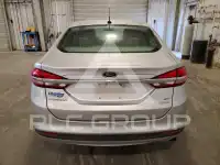 2017 Ford FUSION фото