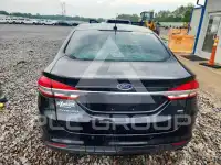 2017 Ford FUSION фото