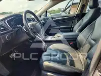 2017 Ford FUSION фото