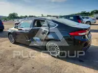 2017 Ford FUSION фото