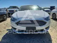 2017 Ford FUSION фото