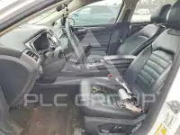 2017 Ford FUSION фото