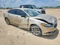 2017 Ford FUSION photo