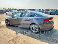 2017 Ford FUSION фото