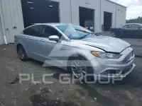 2017 Ford FUSION photo