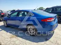 2017 Ford FUSION фото