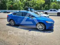 2017 Ford FUSION photo