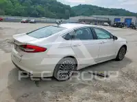 2017 Ford FUSION фото