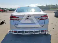 2017 Ford FUSION photo