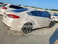 2017 Ford FUSION фото