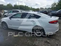 2017 Ford FUSION фото