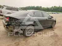 2017 Ford FUSION фото
