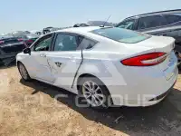 2017 Ford FUSION фото