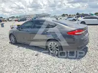 2017 Ford FUSION фото