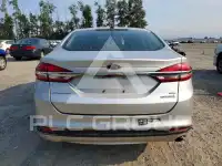 2017 Ford FUSION фото
