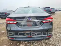 2017 Ford FUSION фото