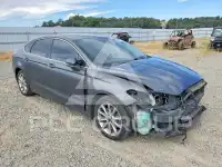 2017 Ford FUSION фото