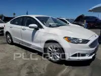 2017 Ford FUSION фото