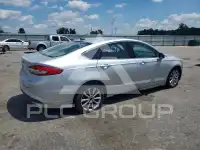 2017 Ford FUSION фото