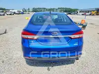 2017 Ford FUSION фото