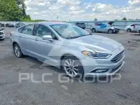 2017 Ford FUSION фото