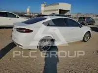 2017 Ford FUSION фото